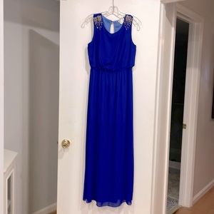 Blue floorlength, gold gem 💎 dress